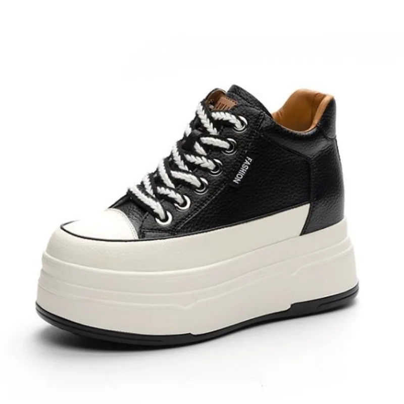 9CM Cow Suede Genuine Leather  - Guipure Lace Panel 评论和价格